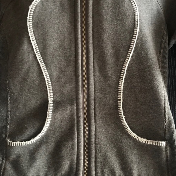 Lululemon Jacket - Picture 4 of 7